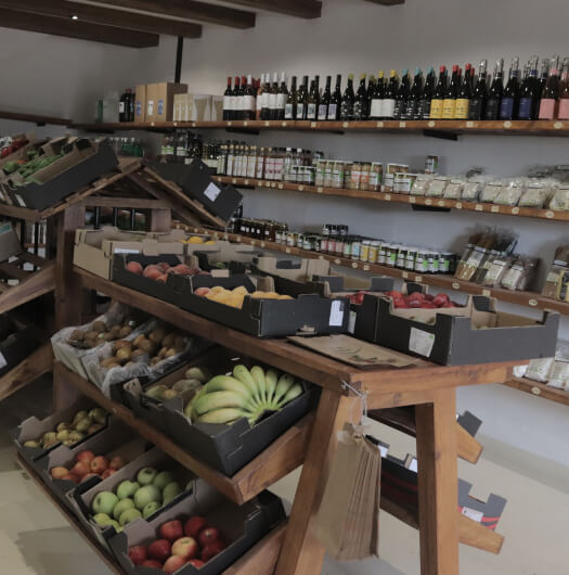 Botiga de la finca L'Horta de Carme a Camarles
